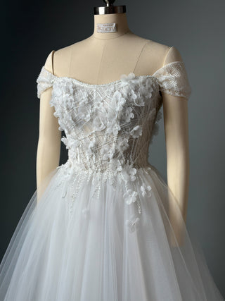 Luxury Floral Lace Wedding Dress A-line Off Shoulder