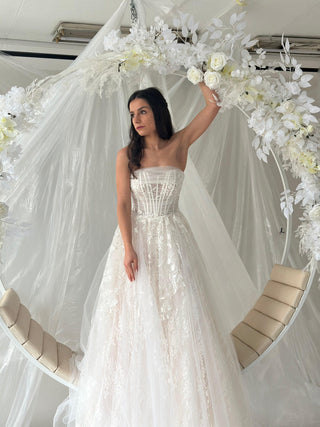 A-line Tulle Lace bridal gown Nadya - Dresses Dioma
