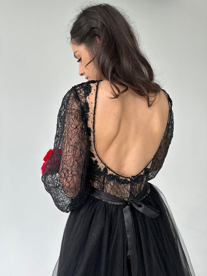 Black Lace Gown with Long Sleeves - Dresses Dioma