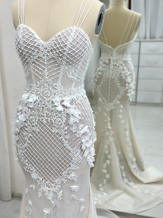 Elegant Romantic Lace Wedding Dress Low Back - Dresses Dioma