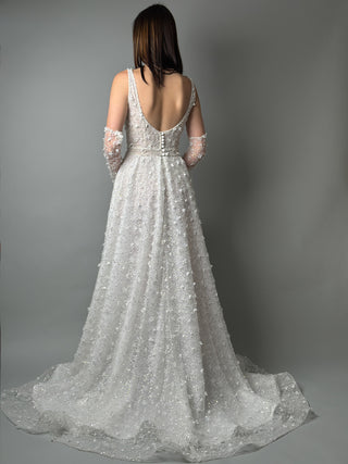Floral Lace Modern Square Neck Wedding Gown Open Back