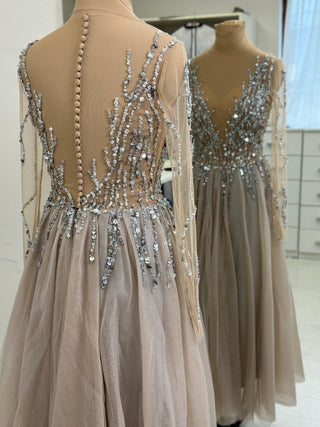 Elegant Embroidered Gray Dress - Dresses Dioma