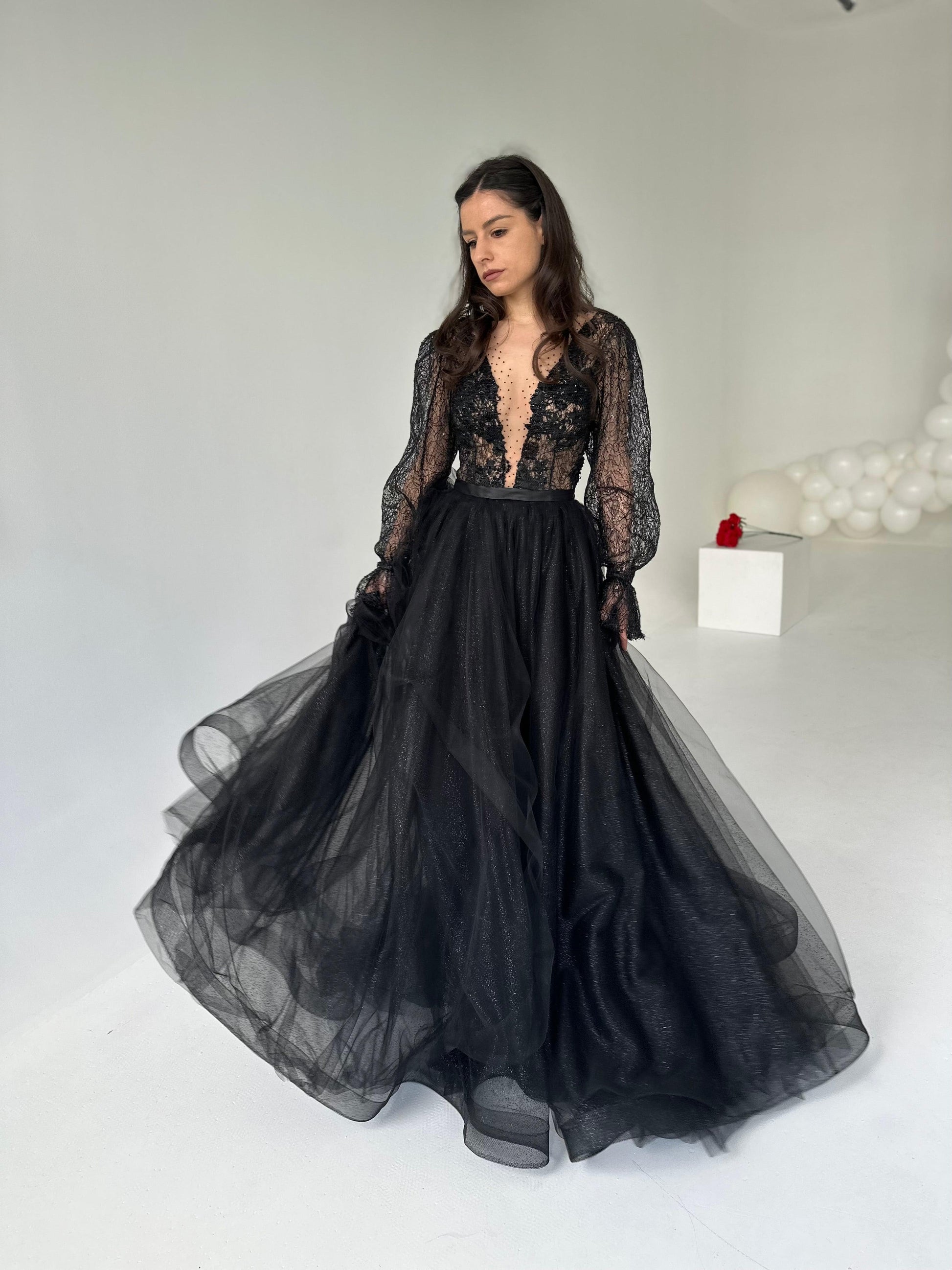 Black Lace Gown with Long Sleeves - Dresses Dioma