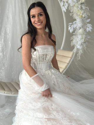 A-line Tulle Lace bridal gown Nadya - Dresses Dioma