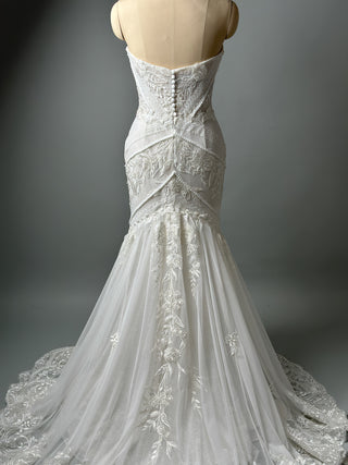 Floral Lace Gown with Long Sleeves and Mermaid silhouette