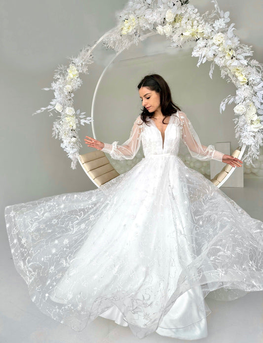 Celestial Stars Moon wedding dress with long sleeves - Dresses Dioma
