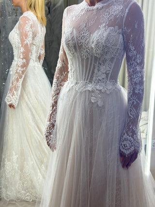Turtleneck Floral Lace Tulle Gown - Dresses Dioma