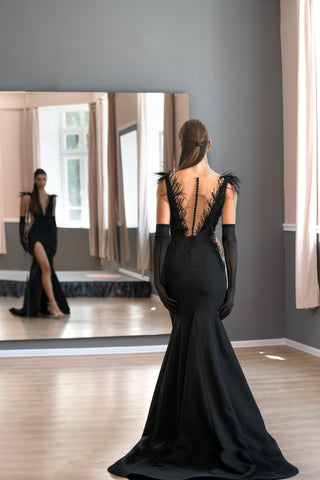 Black Lace Gothic Mermaid Gown Mary with Deep V