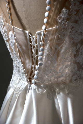 Modest Lace Wedding Dress Long Sleeve