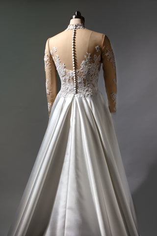 Modest Lace Wedding Dress Long Sleeve