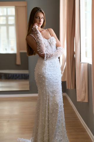 Modern Luxury Mermaid wedding gown Sienna long sleeves