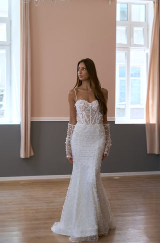 Modern Luxury Mermaid wedding gown Sienna long sleeves