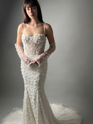 Modern Luxury Mermaid wedding gown Sienna long sleeves