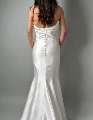Elegant Mermaid Mikado Wedding Dress Belle - Dresses Dioma