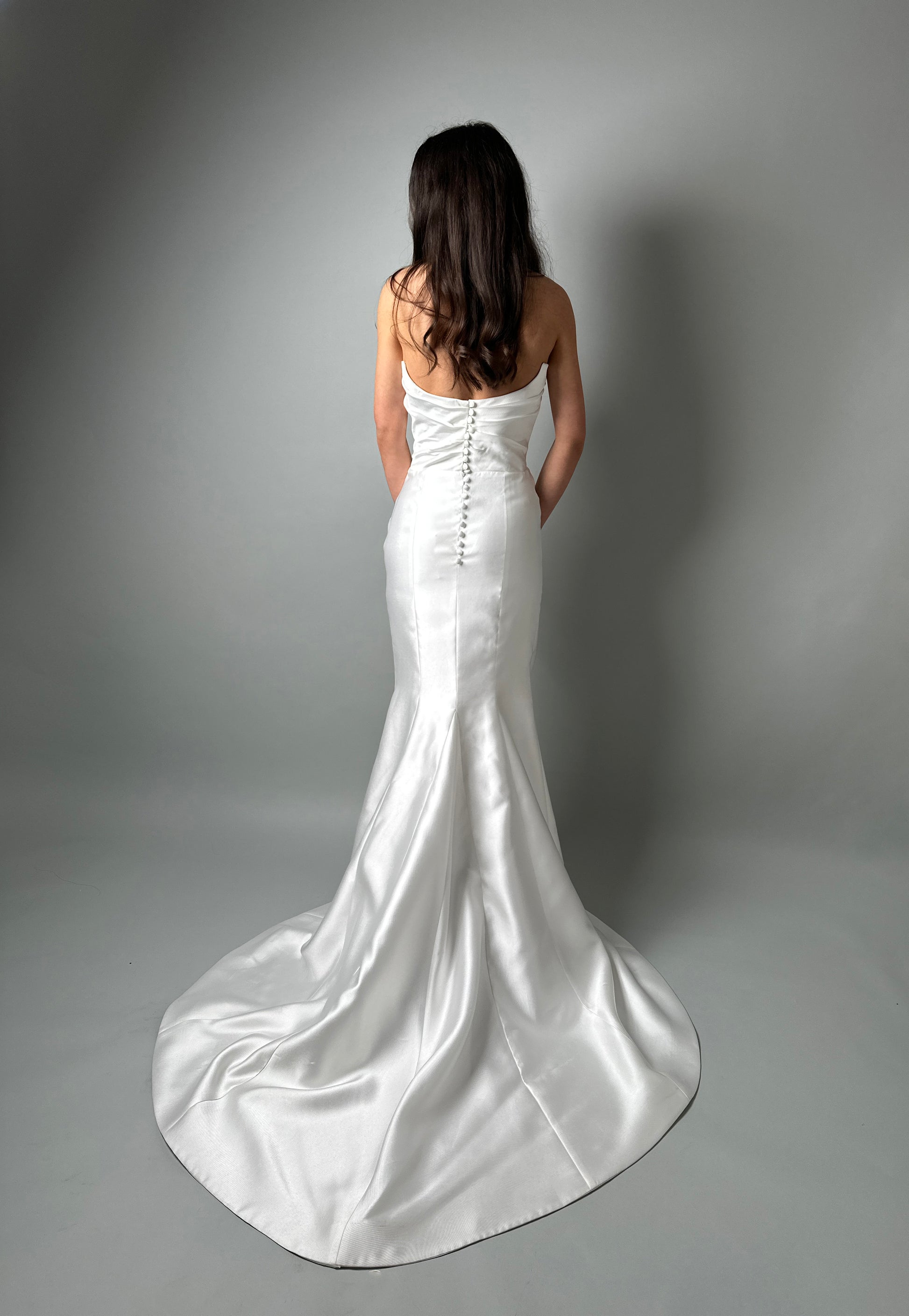Elegant Mermaid Mikado Wedding Dress Belle - Dresses Dioma