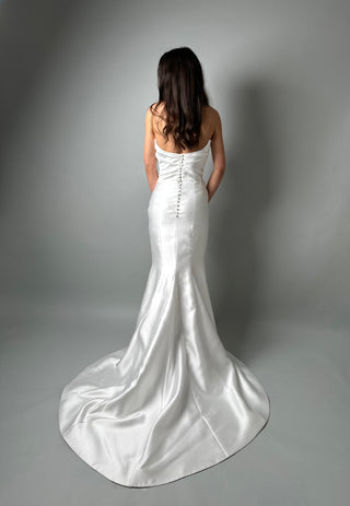 Elegant Mermaid Mikado Wedding Dress Belle - Dresses Dioma