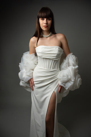 Floral Volumetric 3D Rose Cape - Rosella
